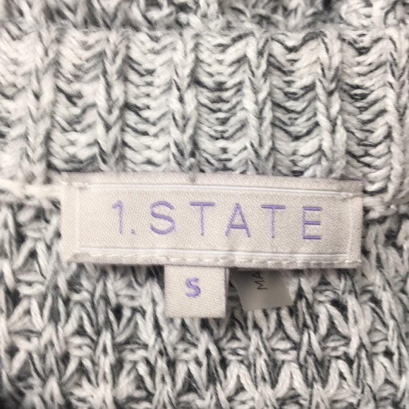 1 State Gray White Sweater Size Small - Picture 7 of 8